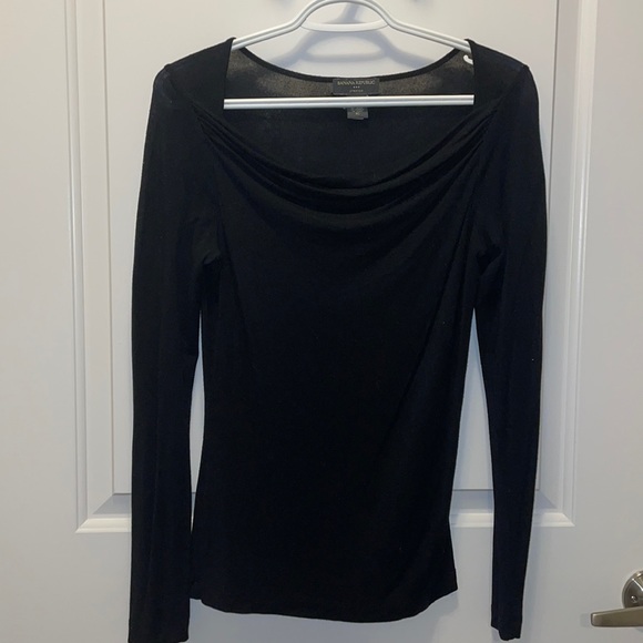 Banana Republic 🔹🔹🔹 Black Blouse - Picture 1 of 1